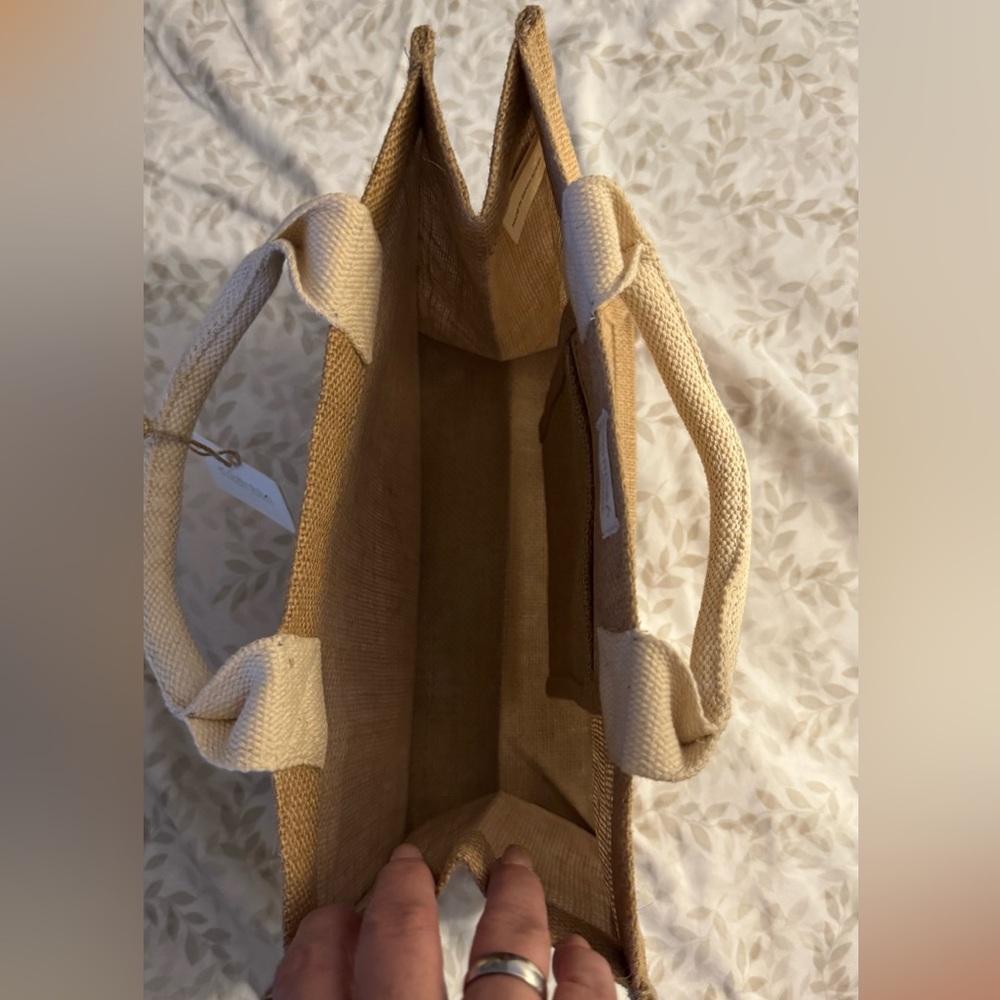Jute Tote | Heart Design - Picture 8 of 8